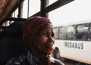 Leveraging the Private Sector for Public Transport. Megabus people transport